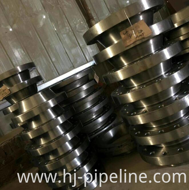 A105 WN flange